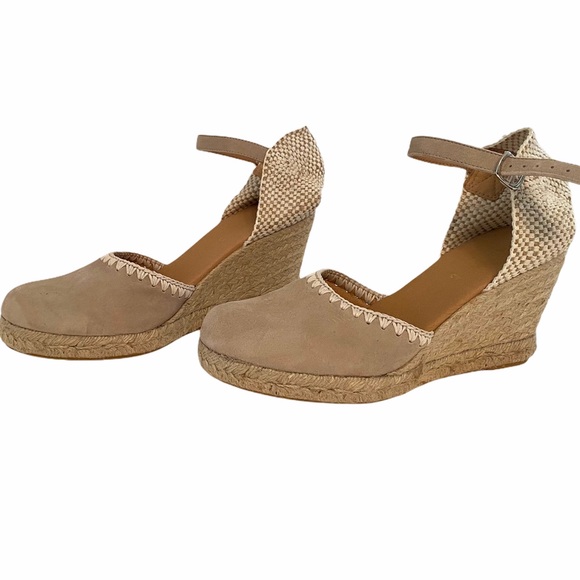 *SOLD* PASEART Women’s Wedges - Picture 2 of 5